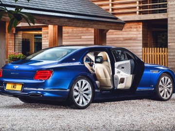 Bentley Special Flying Spur First Edition na aukcji